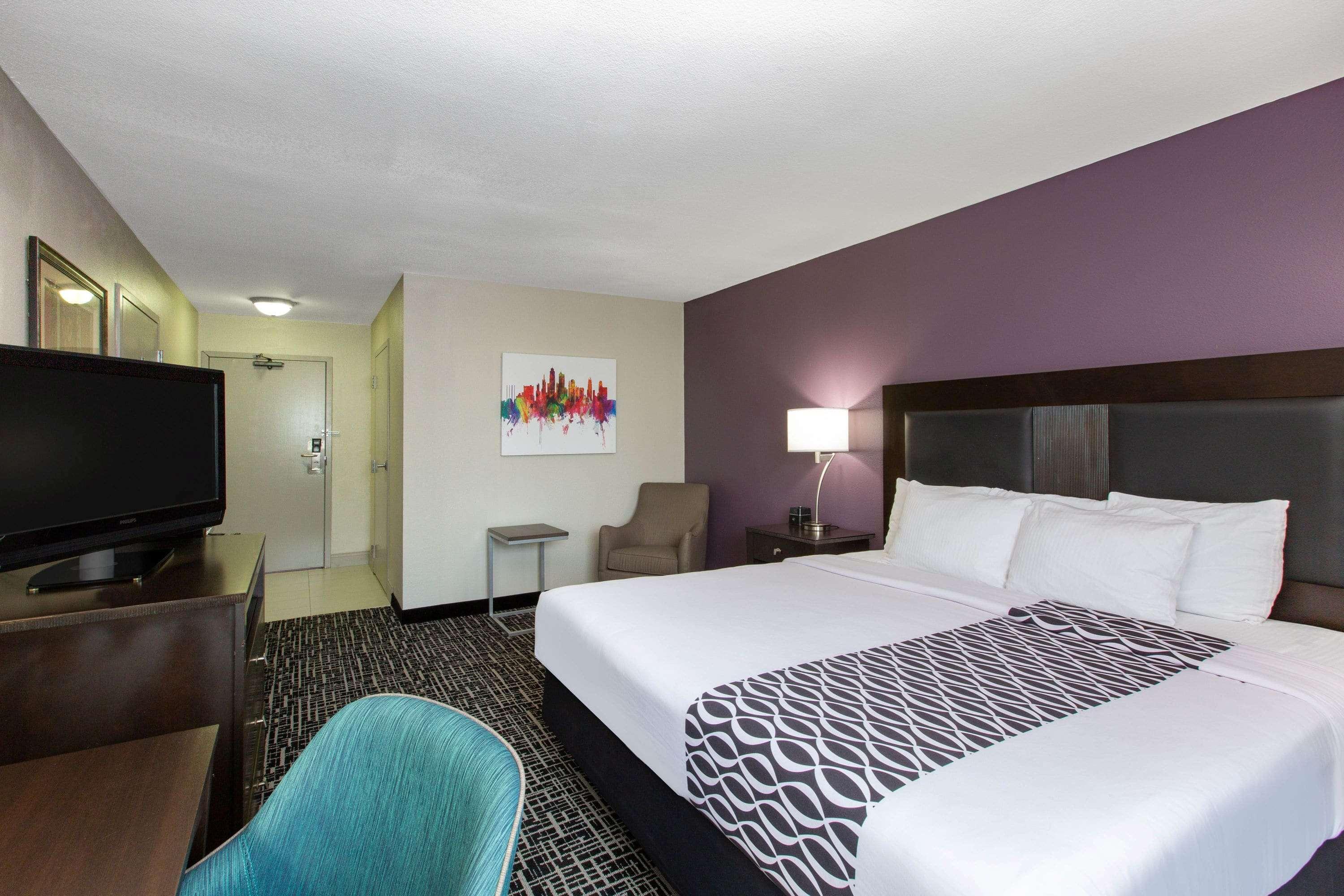 La Quinta By Wyndham Blue Springs Hotel Eksteriør billede